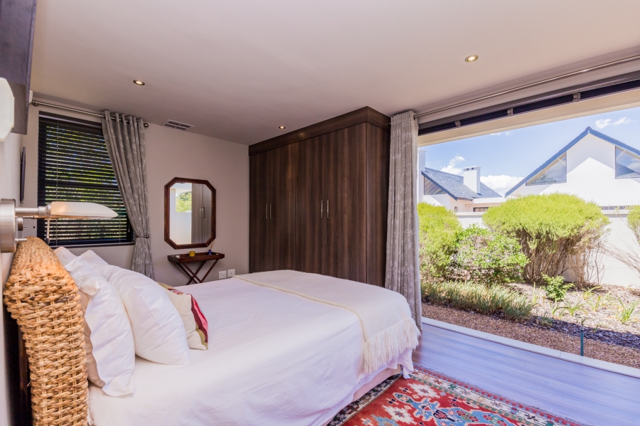 4 Bedroom Property for Sale in Pearl Valley at Val de Vie Western Cape